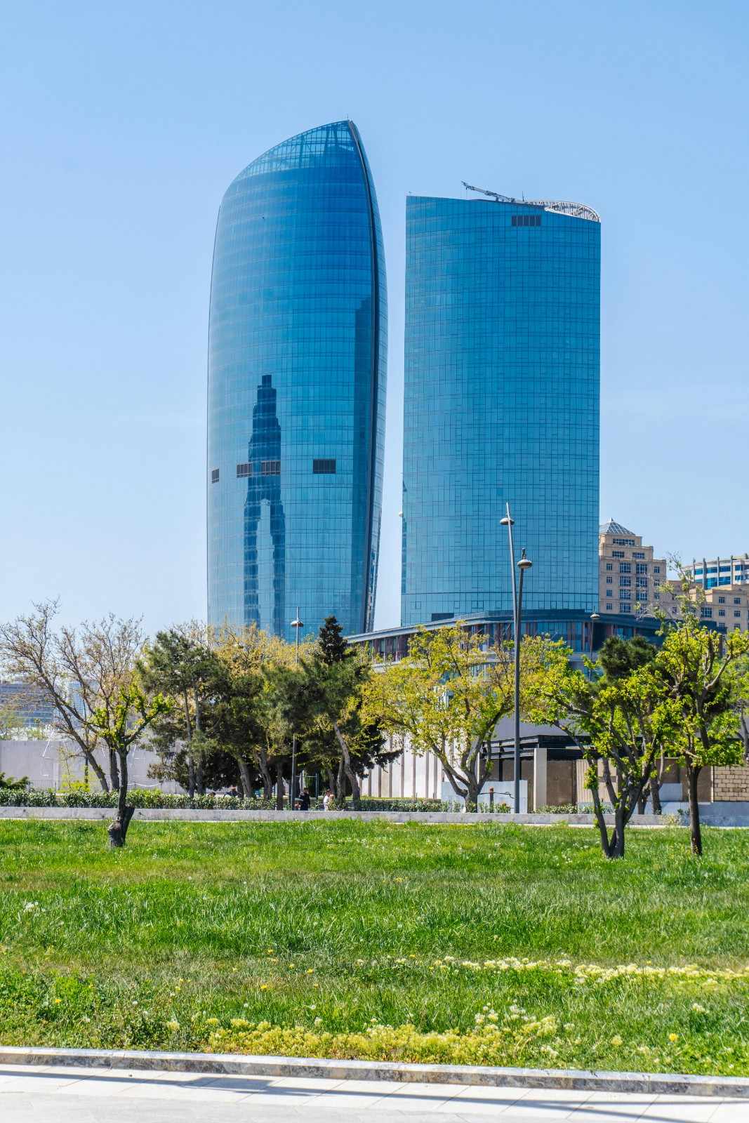 Modern Dallas skyline representing professional HOA and community management services.
